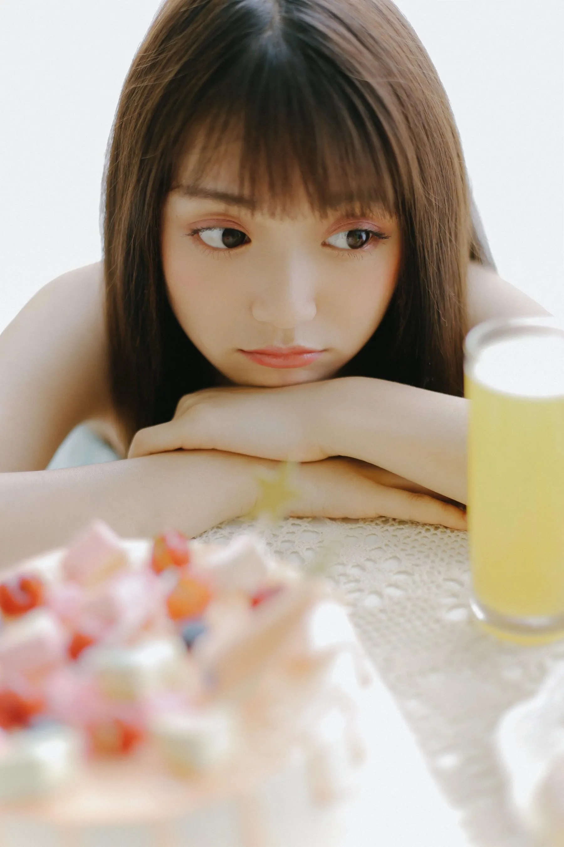 [YITUYU艺图语]2022.09.03 夏日甜心 一条鱼尾 [33P]插图1